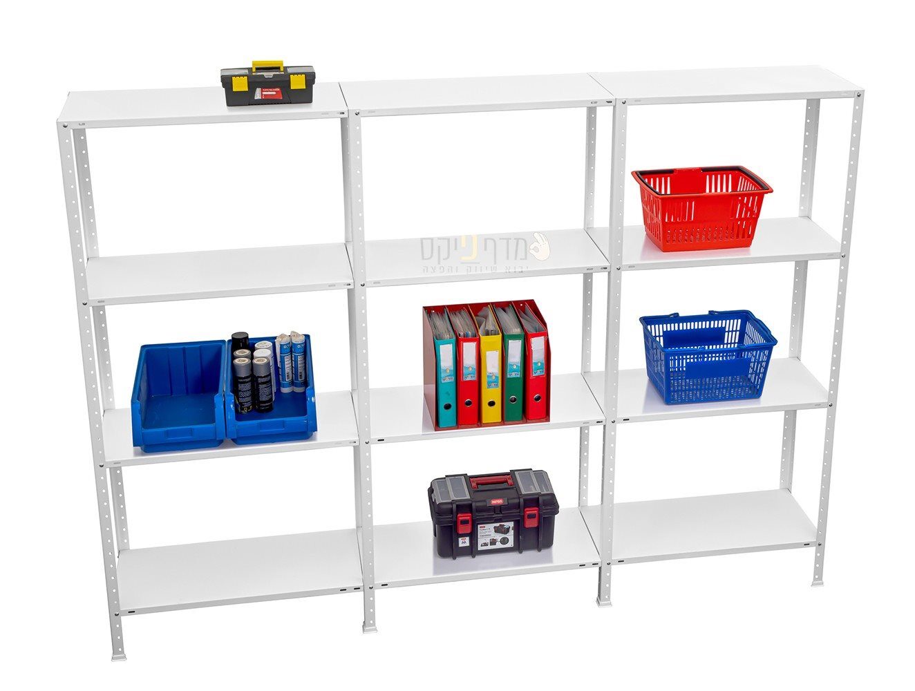 מדפים מתכווננים – הפתרון הגמיש, החזק והמשתלם ביותר לסידור המחסן והבית